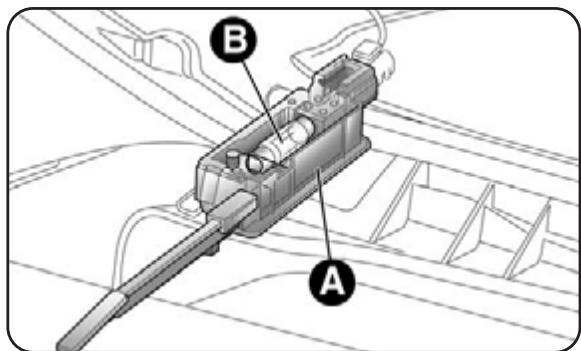 ALFA ROMEO MITO 2010 - PLAFONNIER DE LA BOITE A GANTS - 2
