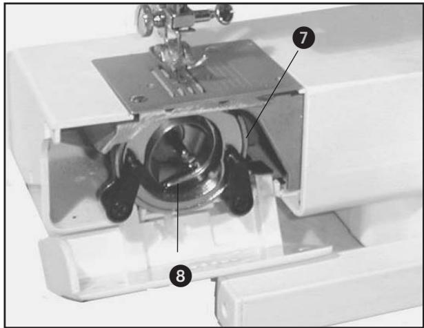 EBENCH E-2073 - b) Stofschuiver schoonmaken - 1