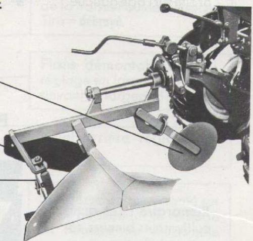 BOUYER MOTOCULTEUR 888 - Butteur a VIGNE - 1
