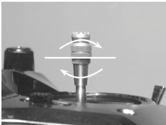 GRAUPNER MX-10 - Längenverstellung der Steuerknüppel - 1