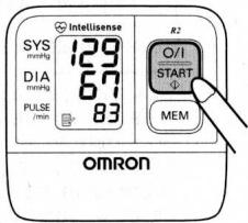 OMRON TENSIOMETRE R2 - Pour afficher des mesures précédentes conservées en mémoire - 2