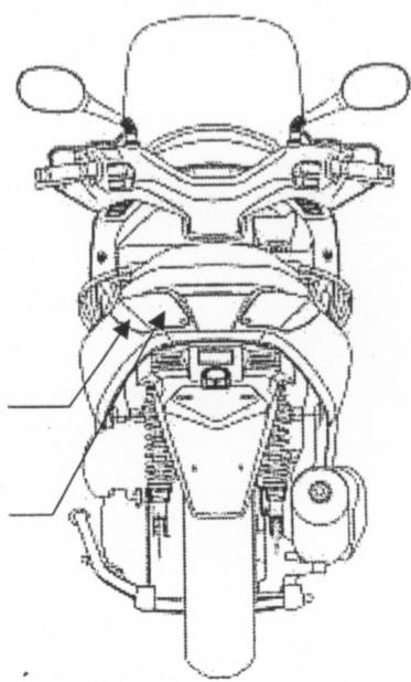 MBK SKYCRUISER - FEU ARRIERE - 2