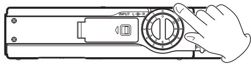 TASCAM DR-100 - Lancer et arrêter l'enregistrement - 4
