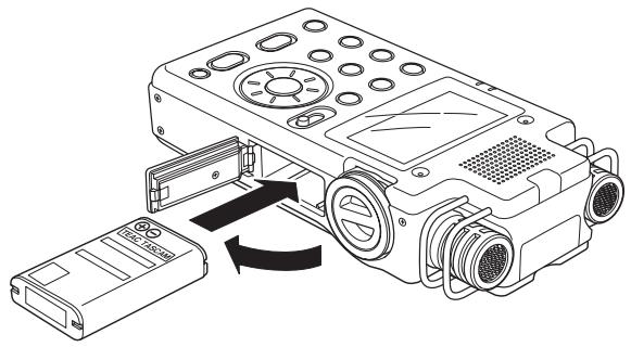 TASCAM DR-100 - Emploi de la batterie lithium-ion - 1