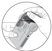 AIPTEK POCKET DV T200 - Attaching the carrying strap - 2
