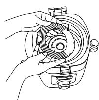 CUISINART CJE1000E - Assembler la centrifugeuse - 2