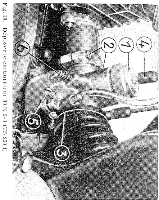 MZ TS 125 - Vidange de la boîte de vitesses - 2