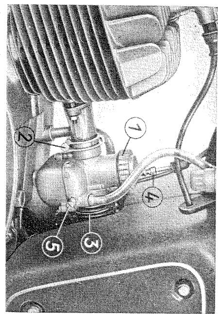 MZ TS 125 - Vidange de la boîte de vitesses - 1