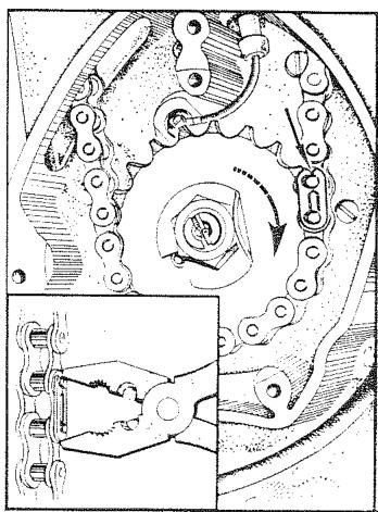 MZ TS 125 - Remplissage et entretien de la batterie - 4