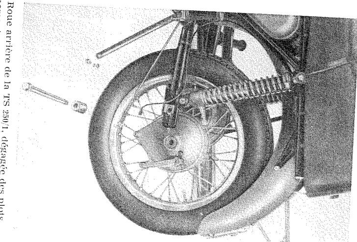 MZ TS 150 - Rone arririe de la TS 250/1 - 1