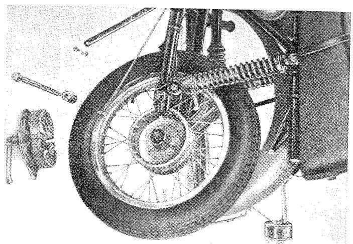 MZ TS 150 - Rone arririe de la TS 250/1 - 2