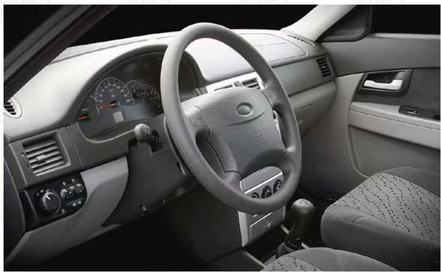 LADA PRIORA BREAK - 7