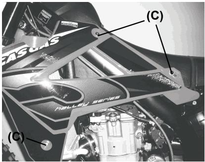 GAS GAS HALLEY 450 - Retrait de la bougie - 2
