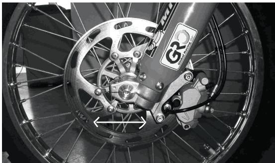 GAS GAS HALLEY 450 - Contrôle de l'usure des freins - 1