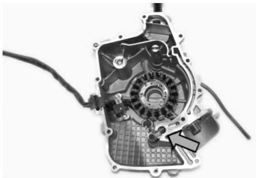 MALAGUTI 500 CC 4T - EURO 3 - Dépose composants couvercle volant - 3