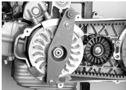 MALAGUTI 500 CC 4T - EURO 3 - Montage couvercle transmission - 1