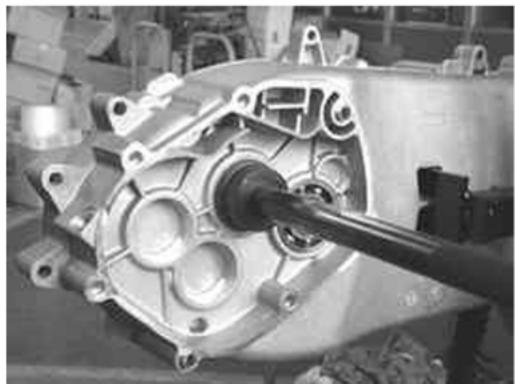 MALAGUTI 500 CC 4T - EURO 3 - Montage roulement arbre poulie entrainée - 2