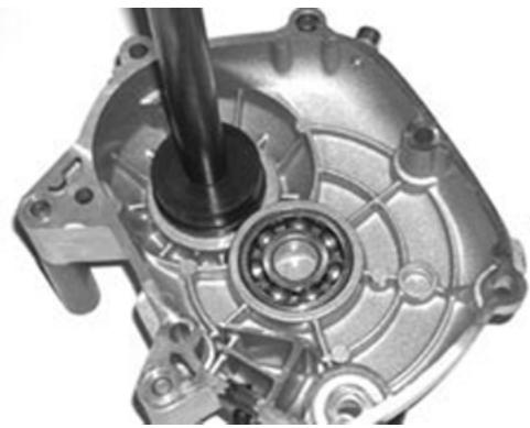 MALAGUTI 500 CC 4T - EURO 3 - Montage couvercie moyeu - 1