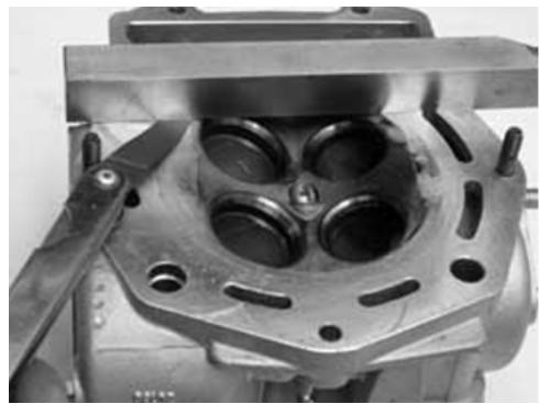 MALAGUTI 500 CC 4T - EURO 3 - \section*{Caracteristiques techniques} - 2