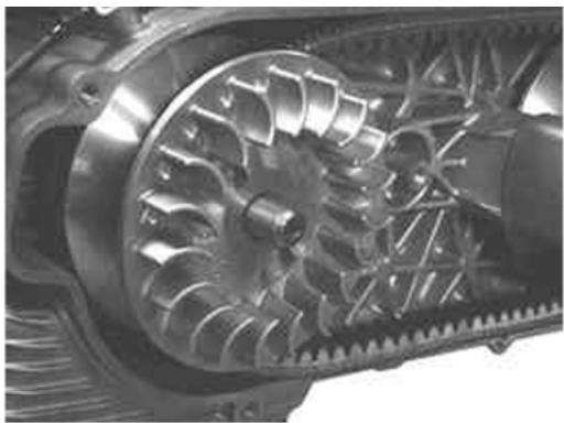 MALAGUTI 500 CC 4T - EURO 3 - Montage poulie motrice - 8