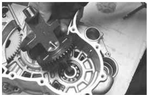 MALAGUTI 500 CC 4T - EURO 3 - Remplacement roulements contre-arbre - 4