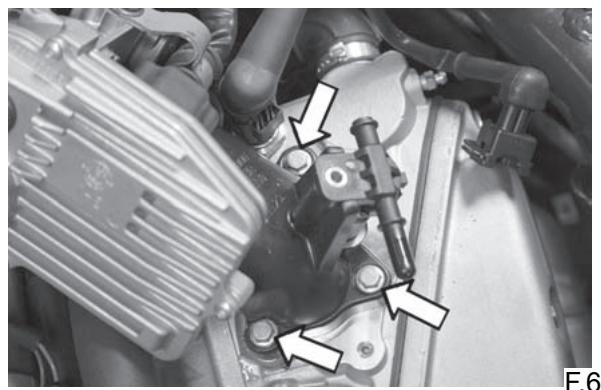 MALAGUTI SPIDER MAX RS 500 - DÉMONTAGE DU PAPILLON DES GAZ ET DE LA CENTRALE DE COMMANDE « MIU » - 4
