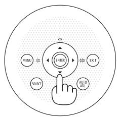 NEC M403H,  M403W,  M403X - Appuyer sur la touche  ou  lorsque,aucun menu n'est affché - 2