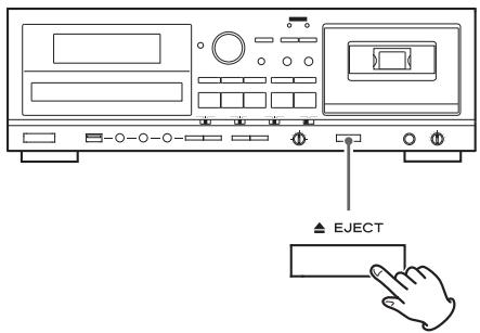 TEAC AD-800-B - Opening the cassette tape compartment - 1