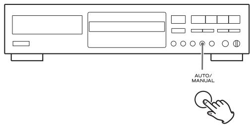 TEAC CD-RW890 - Selección el modo de asignación del número de pista mediante el botón AUTO/MANUAL. - 1