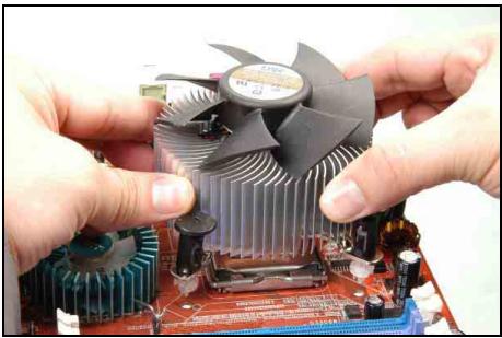 ABIT IB9 - CPU Socket 775 - 8