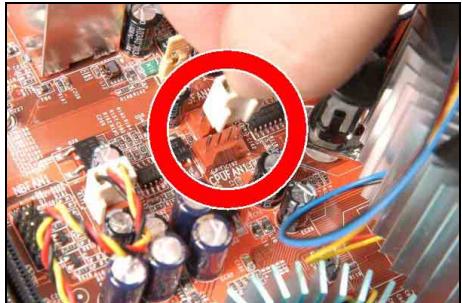 ABIT IB9 - CPU Socket 775 - 10
