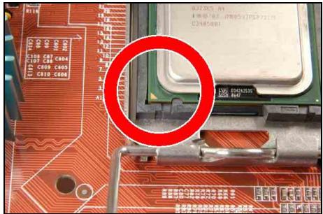 ABIT IP35 - CPU Socket 775 - 4