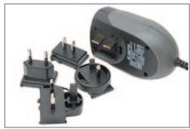 TRIMBLE NOMAD 900G - Installez et chargez complètement la batterie - 1