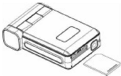 GENIUS G-SHOT DV53 - Insertion et retrait d'une carte SD - 1