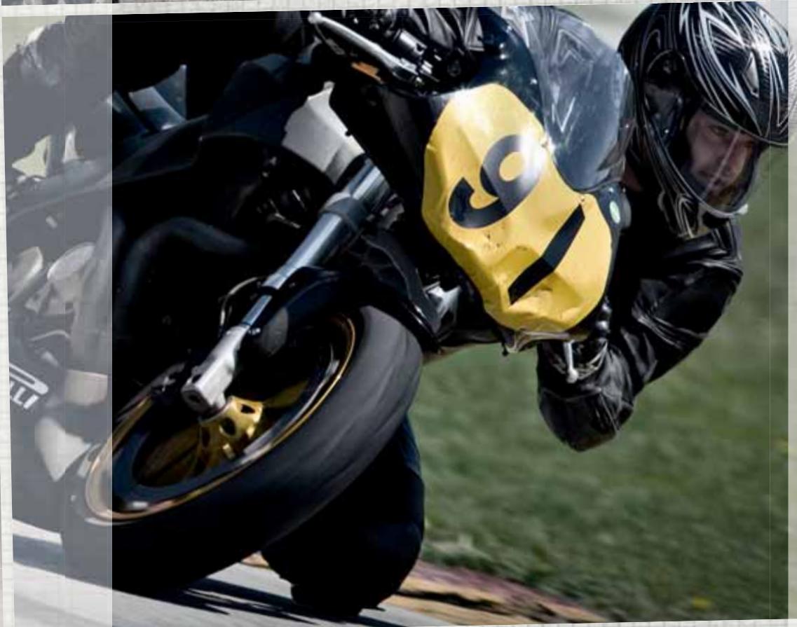 BUELL XB12SCG - NOUS NOUS PRESENTONS.    NOUS SOMMES LA BUELL    MOTORCYCLE COMPANY    DE EAST TROY, DANS LE    WISCONSIN. Un petite ville sans aucun doute!    A peine 4231 habitants. Loin de tout. - 15