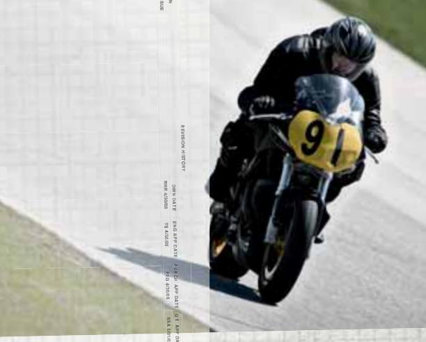 BUELL XB12SCG - NOUS NOUS PRESENTONS.    NOUS SOMMES LA BUELL    MOTORCYCLE COMPANY    DE EAST TROY, DANS LE    WISCONSIN. Un petite ville sans aucun doute!    A peine 4231 habitants. Loin de tout. - 14