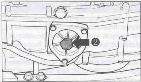 HYOSUNG 125 AQUILA 1CLASSIC - VIDANGE ET CHANGEMENT DE FILTRE A HUILE. - 2