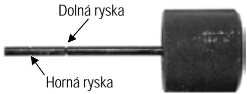 ATIKA ASP 8 N-400 - Ako skontrolovat' stav oleja? - 3
