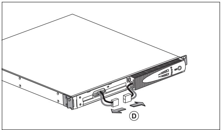 MGE UPS SYSTEMS PULSAR EVOLUTION 800 - Démontage du module batterie - 3