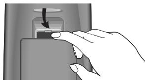 INTERNATIONAL ON63 - Piles de la télécommande - 2