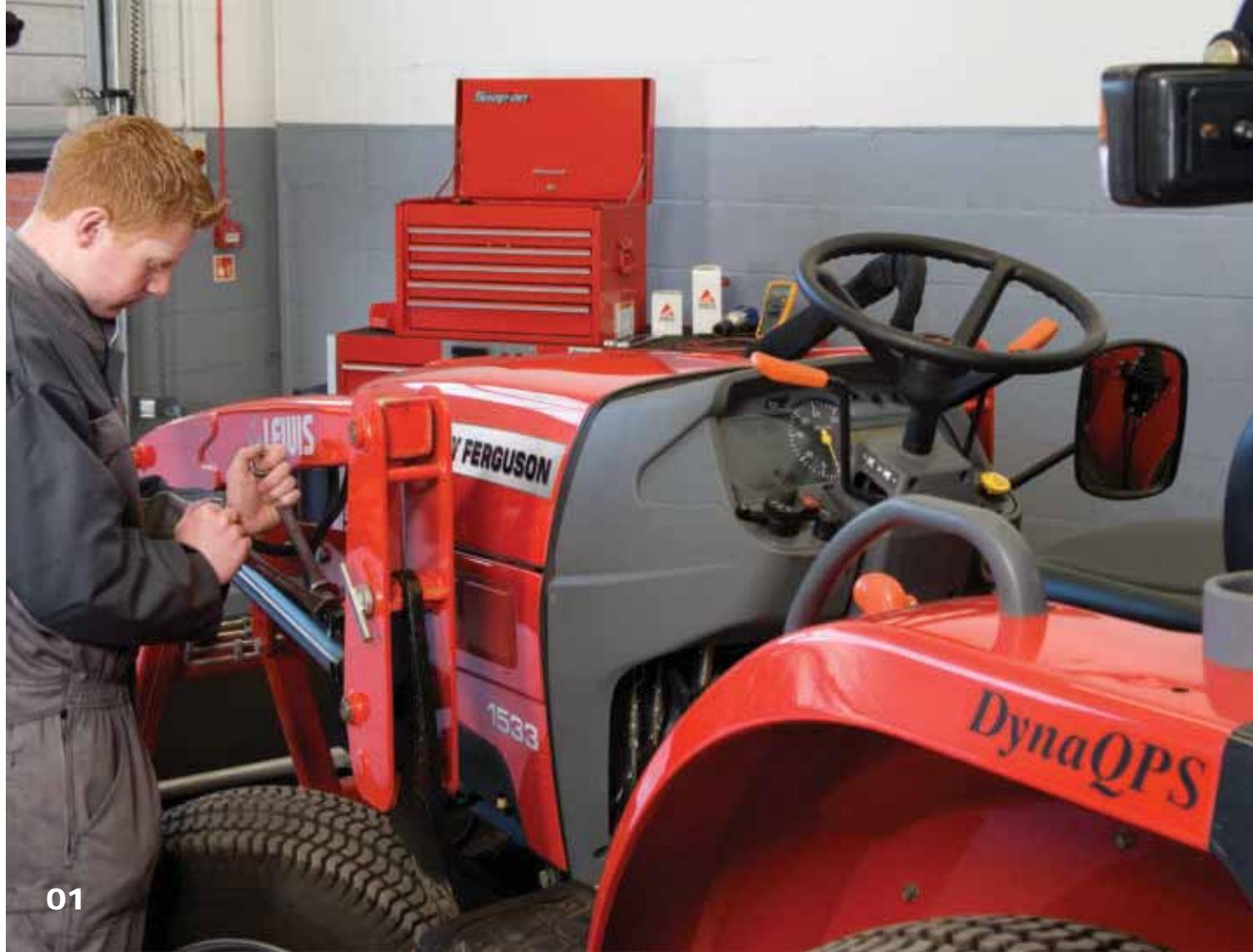 MASSEY FERGUSON MUNICIPAL - Assistance à la clientèle - 1