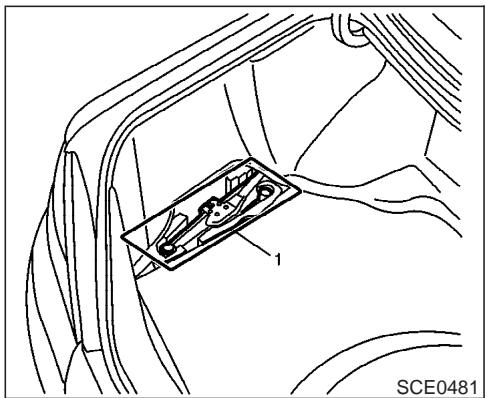 INFINITI M45 - Roue de secours et outils - 1