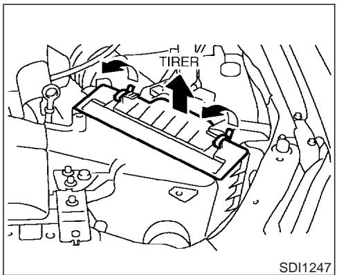 INFINITI M45 - FILTRÉ À AIR - 1