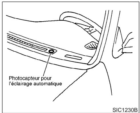 INFINITI M45 - Système d'éclairage automatique - 1