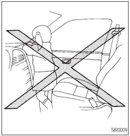 INFINITI Q45 - SIÉGES, DISPOSITIFS DE RETENUE ET SYSTÉMES DE COUSSIN GONFLABLE D'APPOINT - 1
