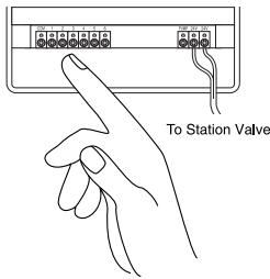 ORBIT WATERMASTER - Connexion des fils de vannes au programmeur - 1