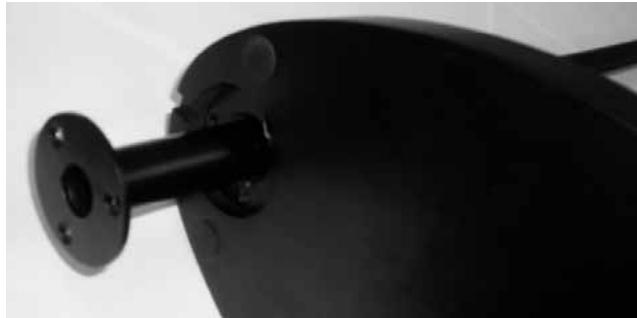 TANNOY HTS 100 - MONTAGE DES PIEDS - 1