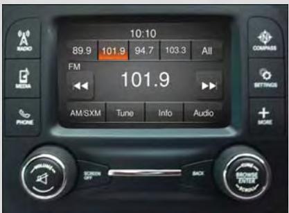 DODGE RAM - DÉTERMINATION DU MODELE DE RADIO UTILISÉ - 1