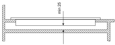 THOMSON THV 6900 - Préparation du plateau de meuble pour l'aménagement de la plaque. - 1