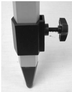 CELESTRON POWERSEEKER 76AZ - Aufbau des Stativs - 6